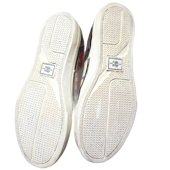 Bass Classic Plaid Men's Sneaker - Picture 8 of 10